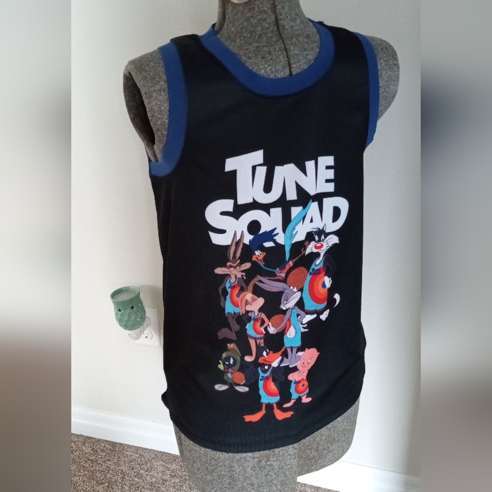 NWOT Space Jam Tune Squad Muscle Shirt